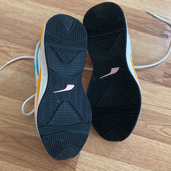 Puma sneakers - Picture 8 of 8